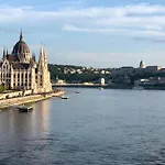 Buda Boutique * Budapest
