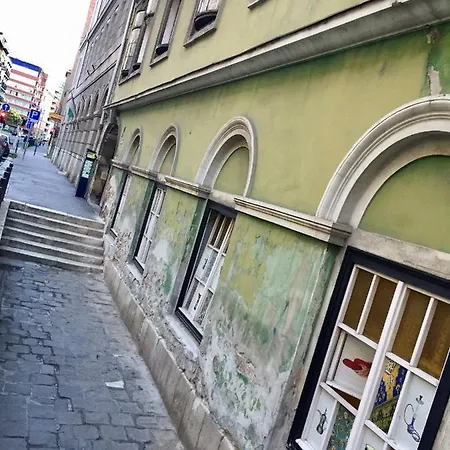 Buda Boutique Apartment
