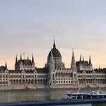 Buda Boutique Apartmán *