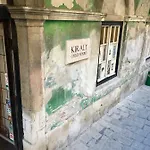 Buda Boutique *